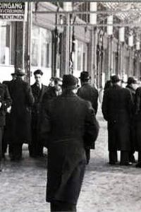 Oorlog-03 Unemployed people 1942